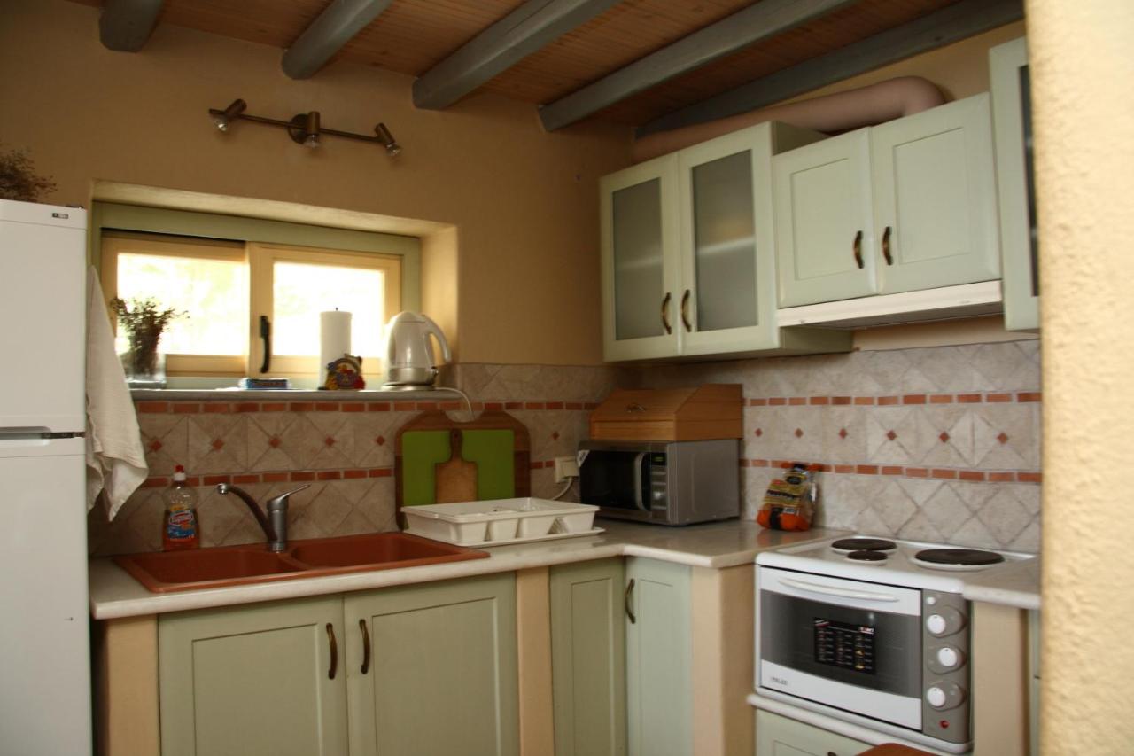 Hostal To The Garden Angairiá Habitación foto